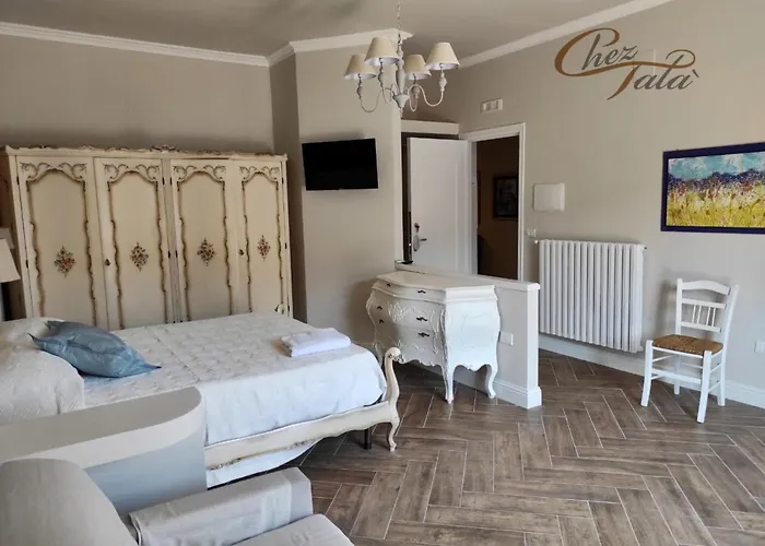 Alojamento de Acomodação e Pequeno-almoço Chez Tata' - Scé Tatà